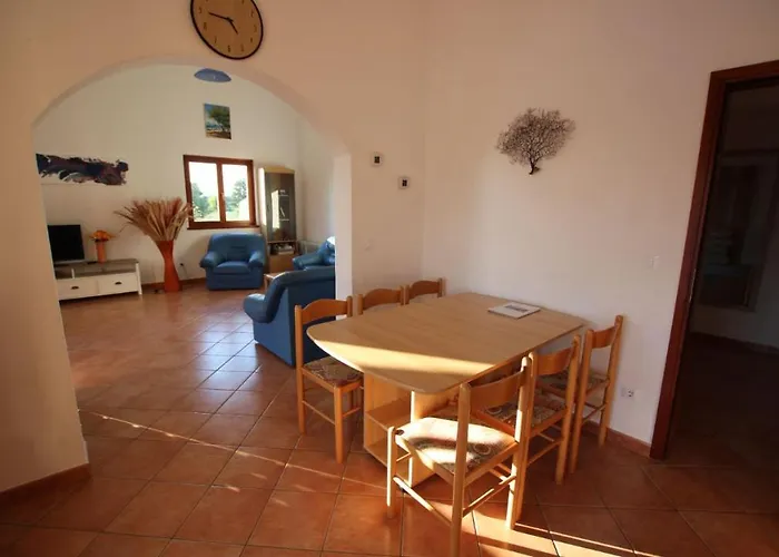 Neela Vikendica Porec