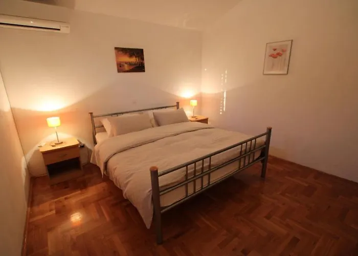 Neela Holiday home *